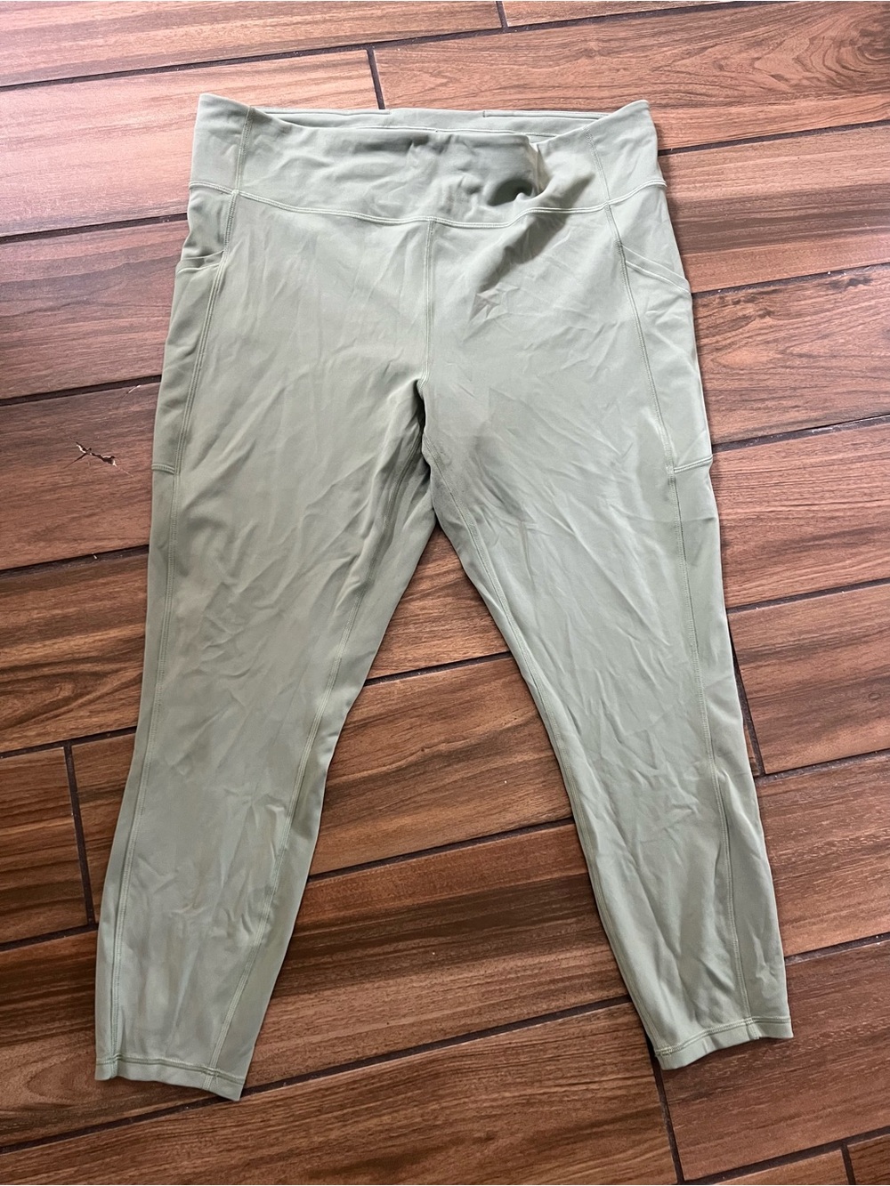 light Olive Green High-Waist Leggings Lululemon 18